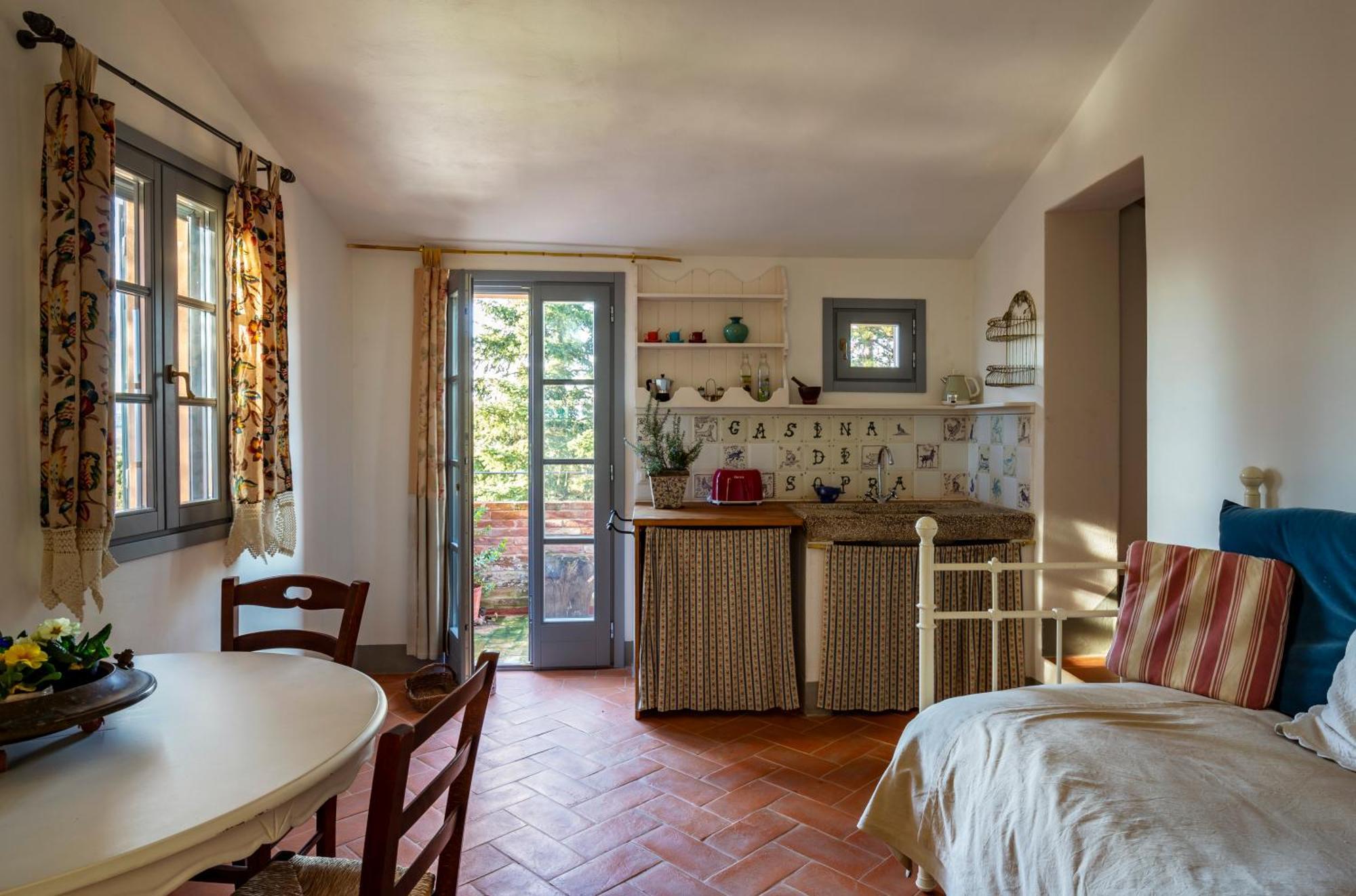 Casa Ezio Marchi - Due Appartamenti E Una Family Suite Bettolle Eksteriør billede
